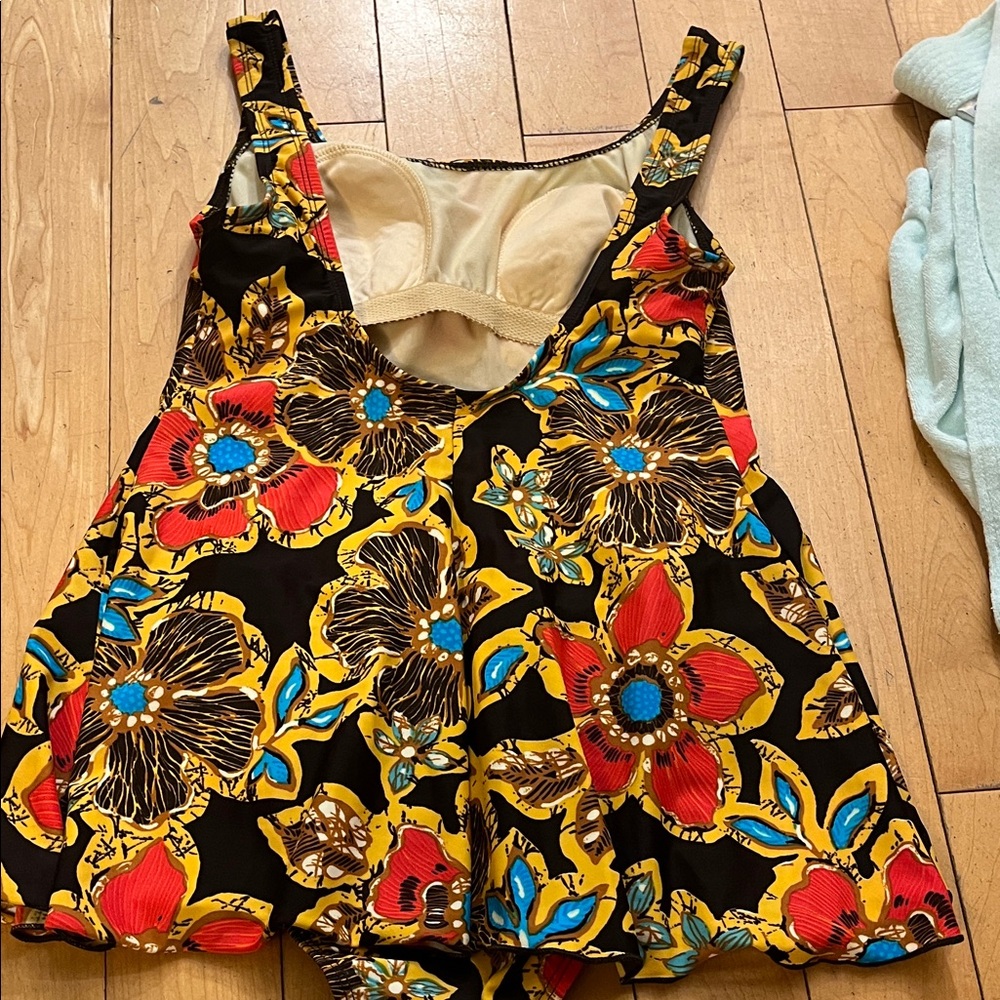 Vintage Shore Shapes‎ Women’s One Piece Swimdress - Picture 7 of 7